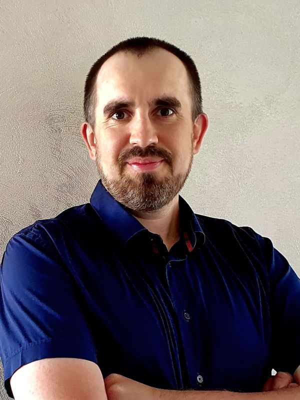 Damian Poniatowski